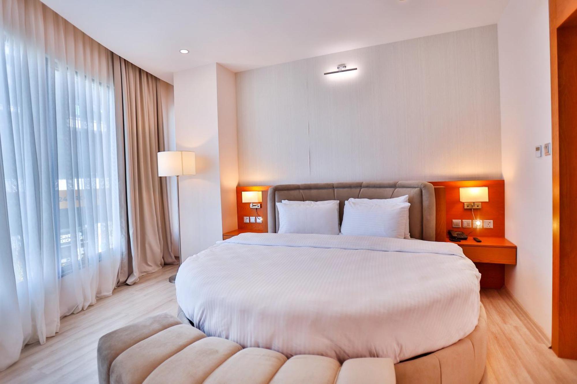 Caddem Inn Hotel Famagusta  Buitenkant foto