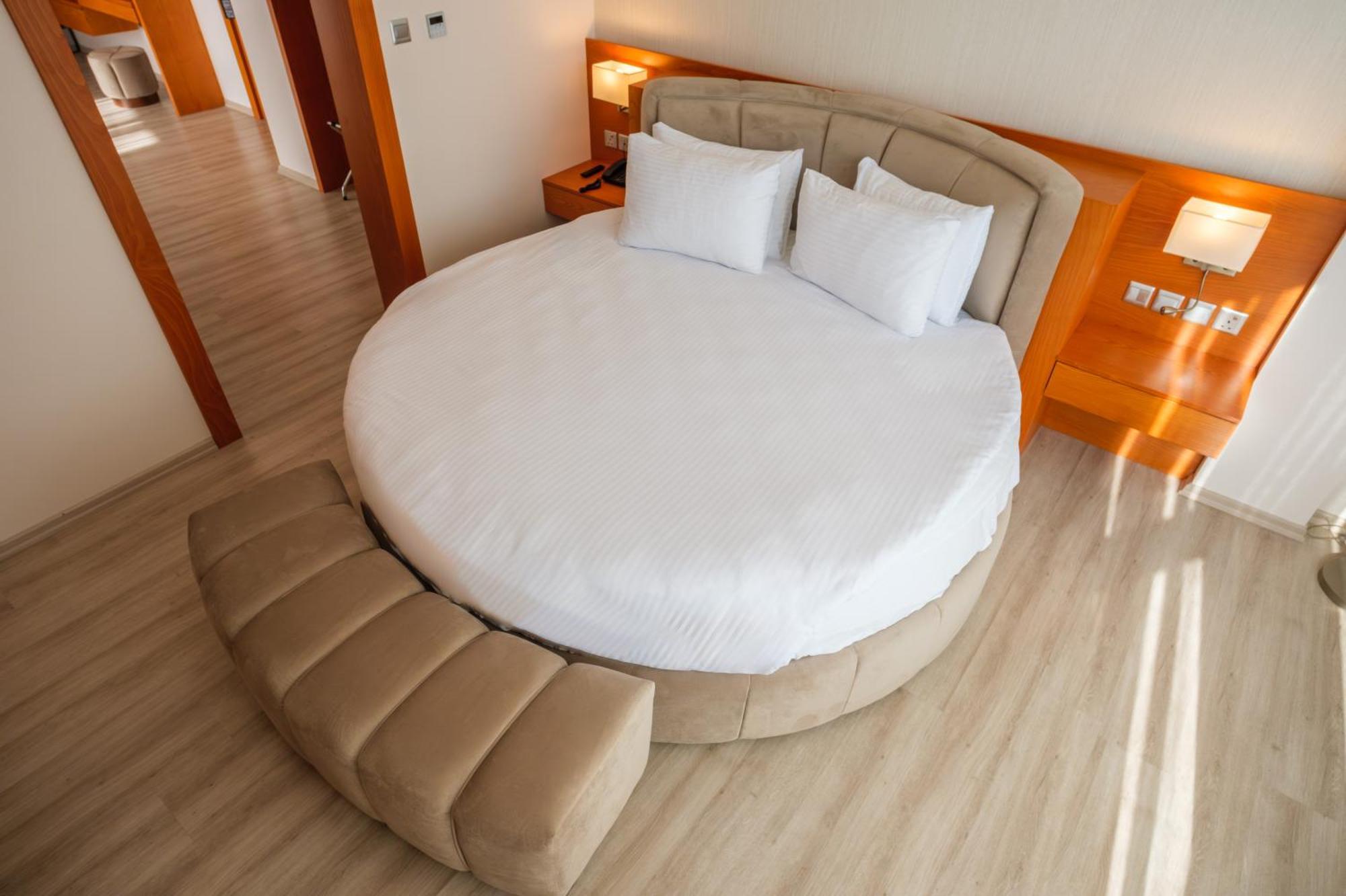 Caddem Inn Hotel Famagusta  Buitenkant foto