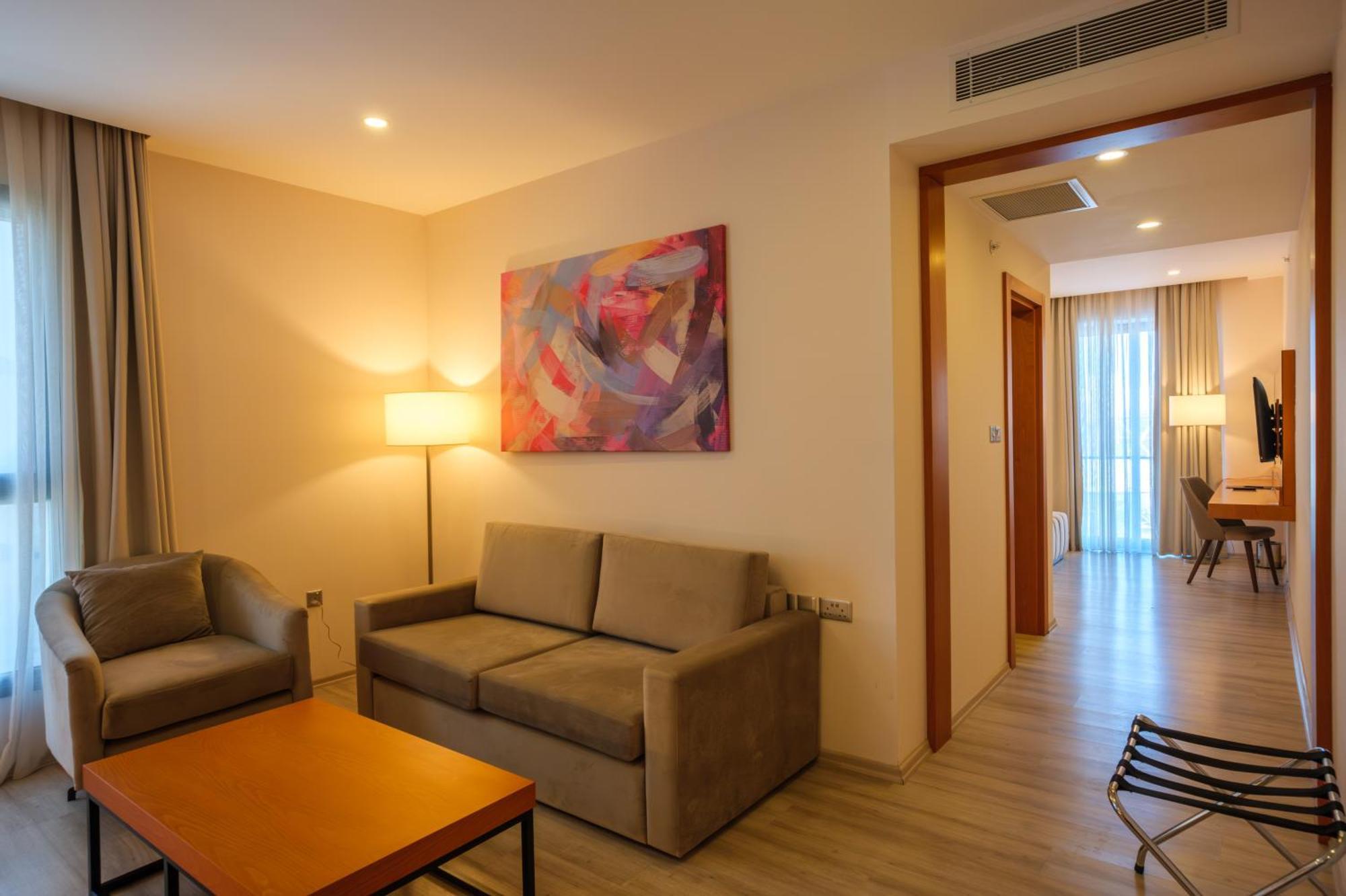 Caddem Inn Hotel Famagusta  Buitenkant foto