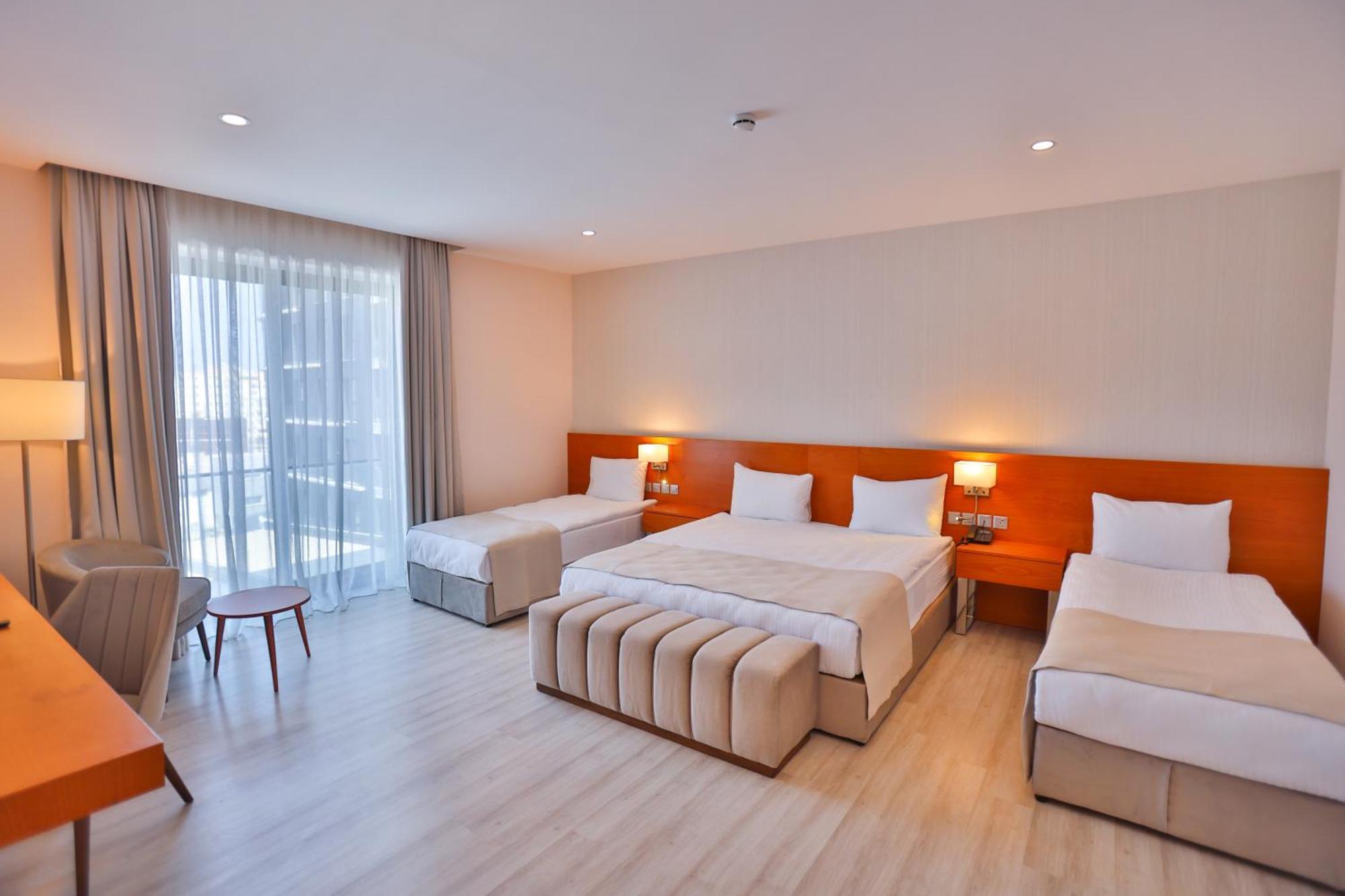 Caddem Inn Hotel Famagusta  Buitenkant foto